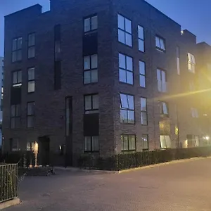 Lodge Kayz Lodge- Luxury Ensuite-private & Shared In A New House At The Olympic Village Overlooking Stratford Westfield And Tube Station, Londra