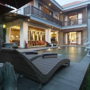  Villa Mekar Indonesië